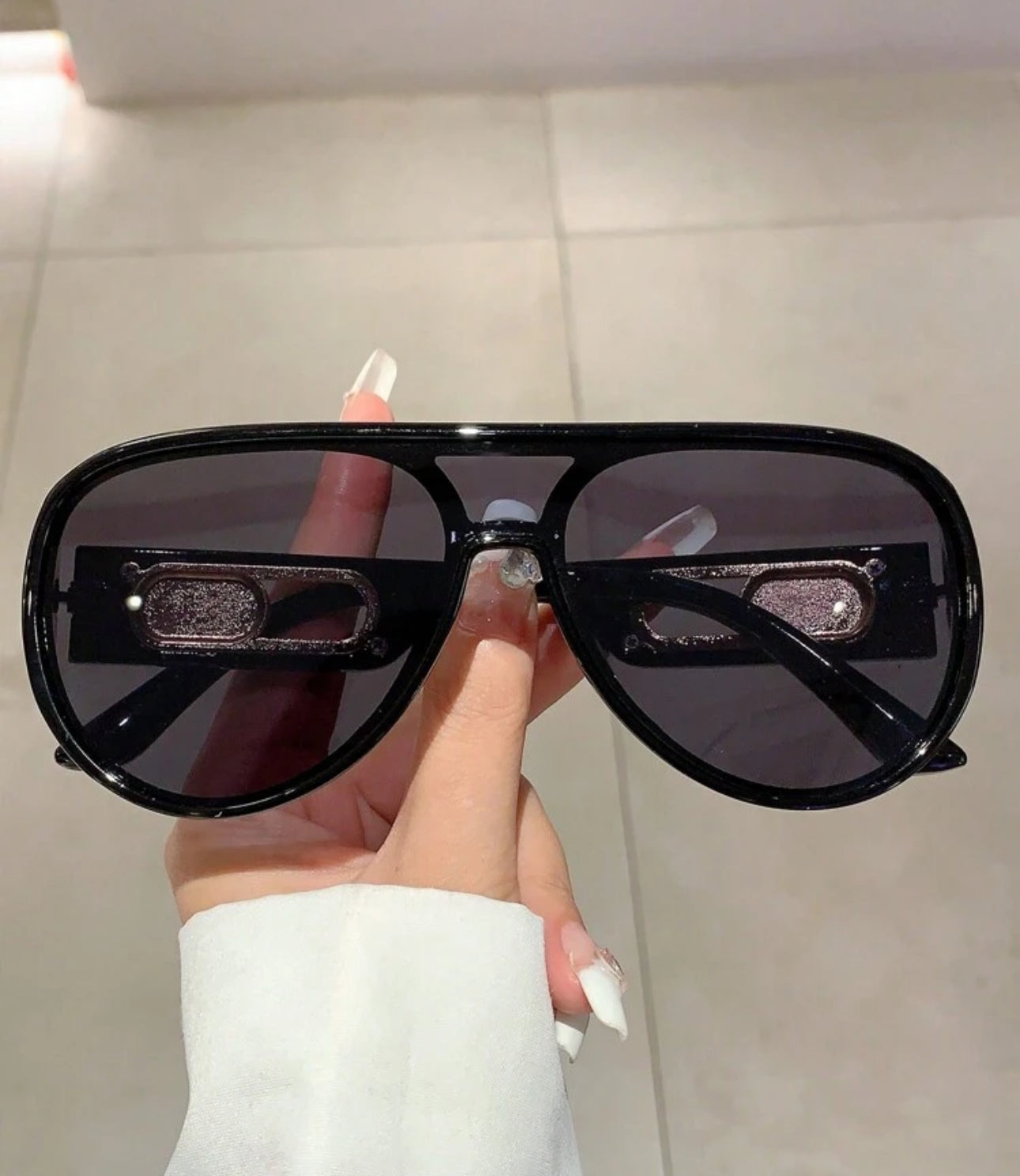 St.Tropez Over Sized Shades